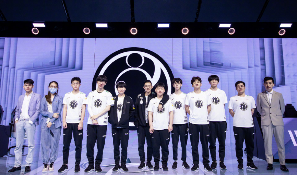 更是无数希 更是无数希