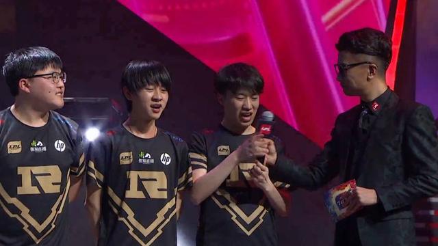 动图漫评｜激扬网络正能量，引领网络新风尚.