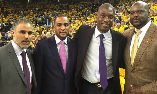 这次蝉联冠 这次蝉联冠