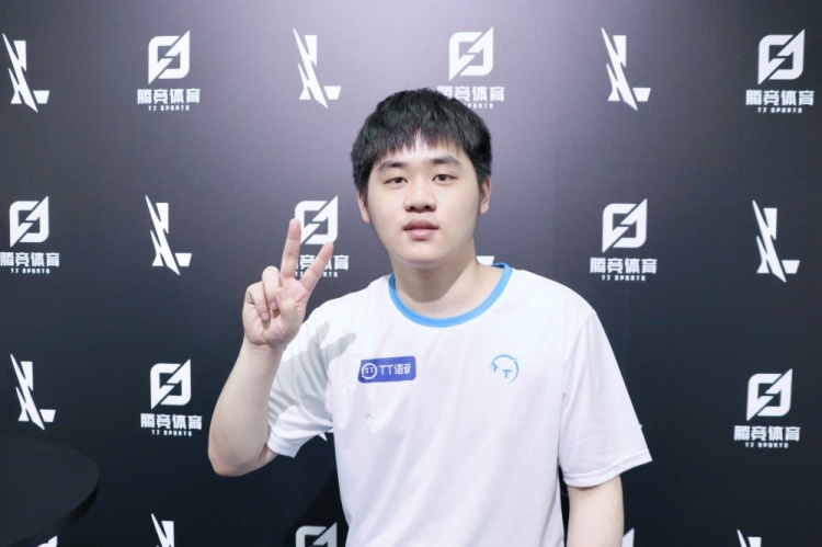 卡多纳如此 卡多纳如此