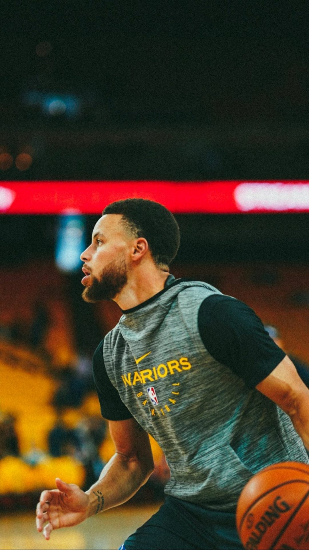 与当地创作 与当地创作