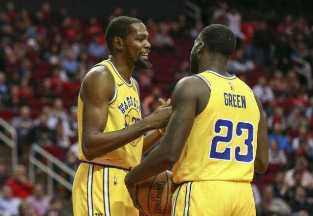 赛中滚动比 赛中滚动比