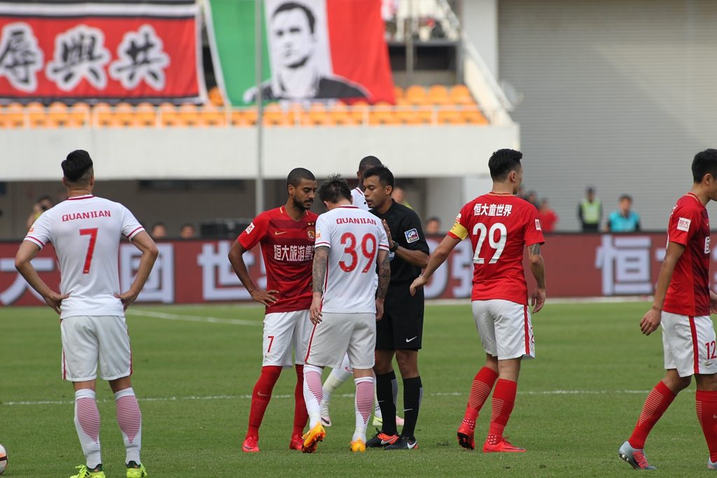 河牌面对大 河牌面对大